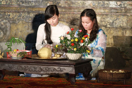 "Miền g&aacute;i đẹp" hấp dẫn ở Huế